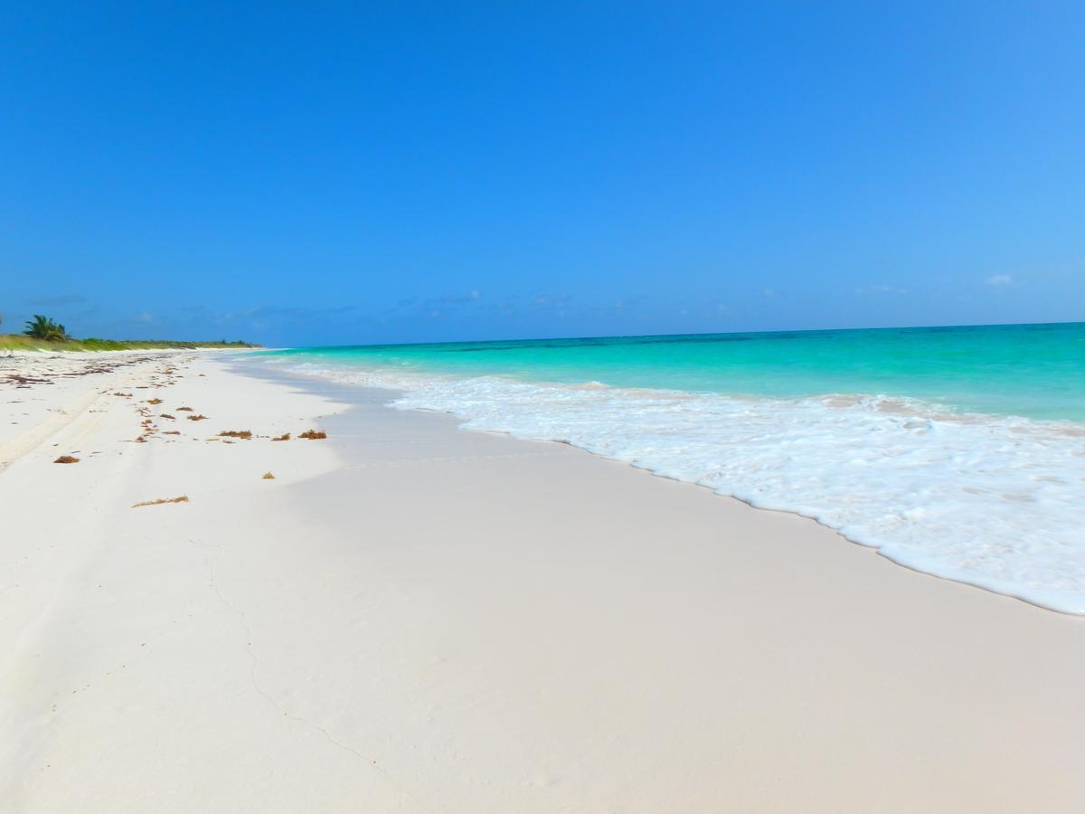 Greenwood Beach Resort Bailey Town  Экстерьер фото